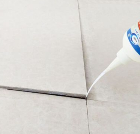 新城瓷砖空鼓维修公司分享卫生间瓷砖脱落的原因可能有以下几点